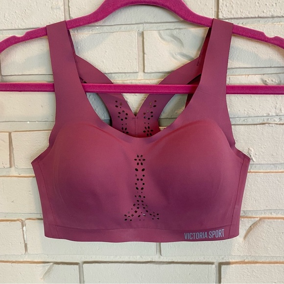 Victoria's Secret Sport Angel Max Sports Bra Size 32C Pink Workout Gym Running - Picture 1 of 3